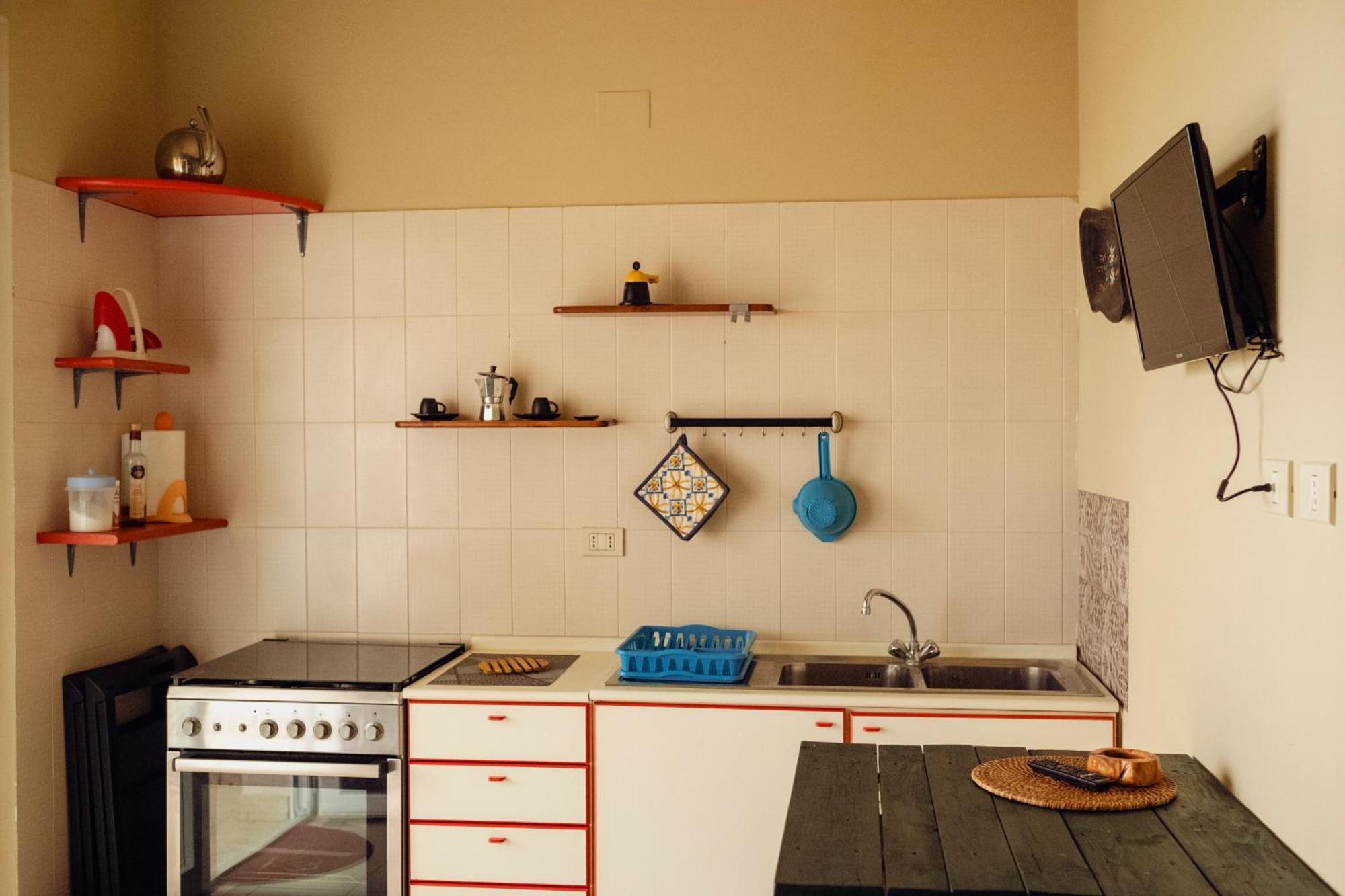 Shiva Home Алкамо Екстериор снимка